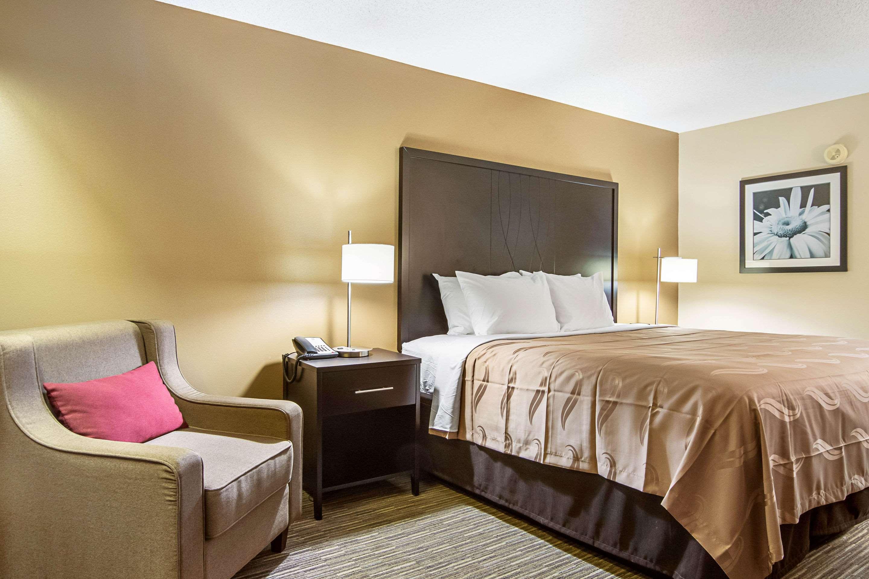 Quality Inn Thomaston Экстерьер фото