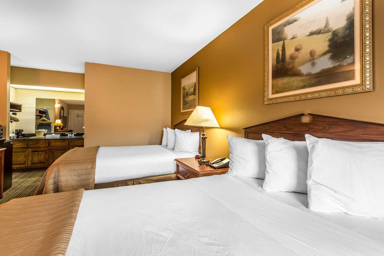 Quality Inn Thomaston Экстерьер фото