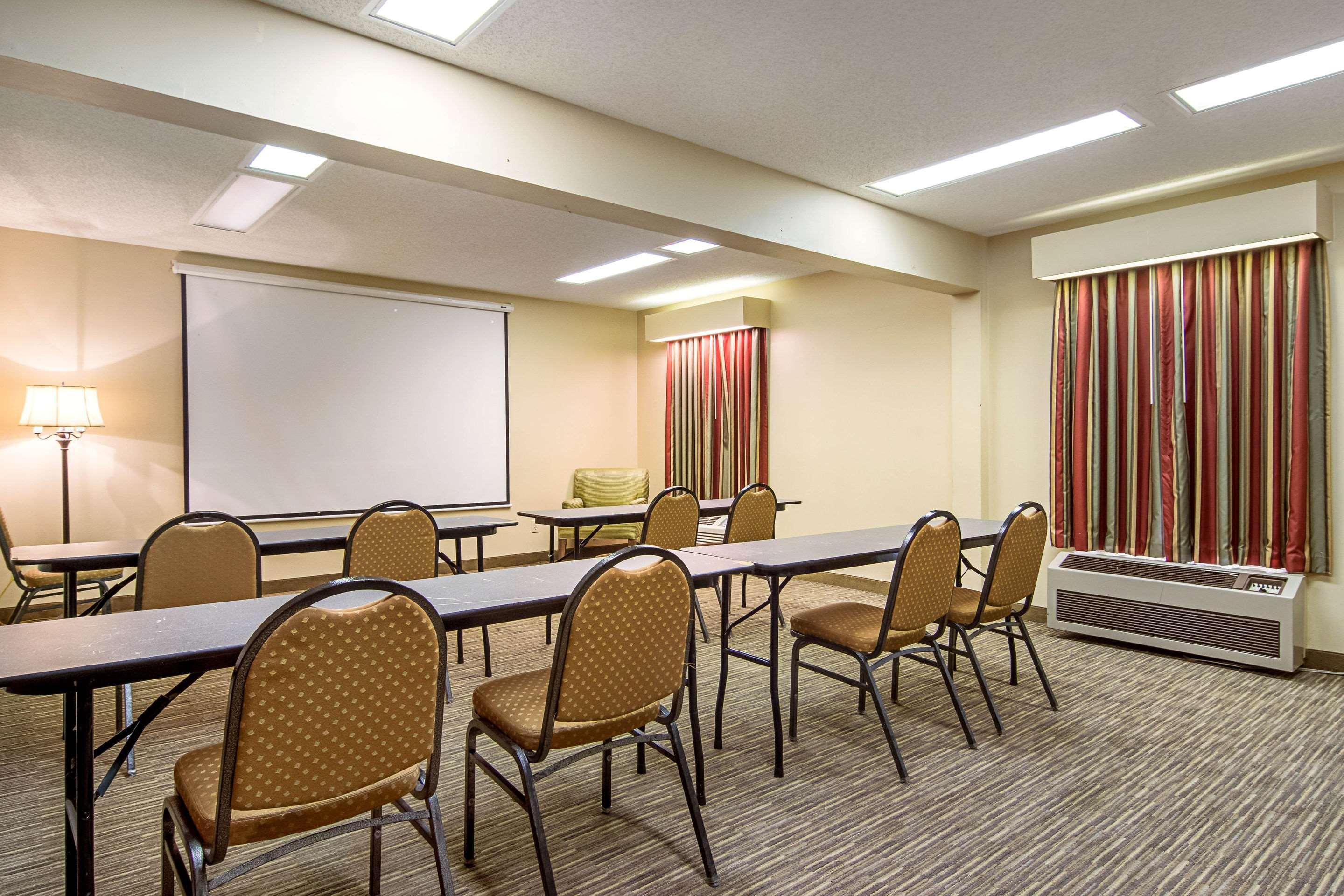 Quality Inn Thomaston Экстерьер фото