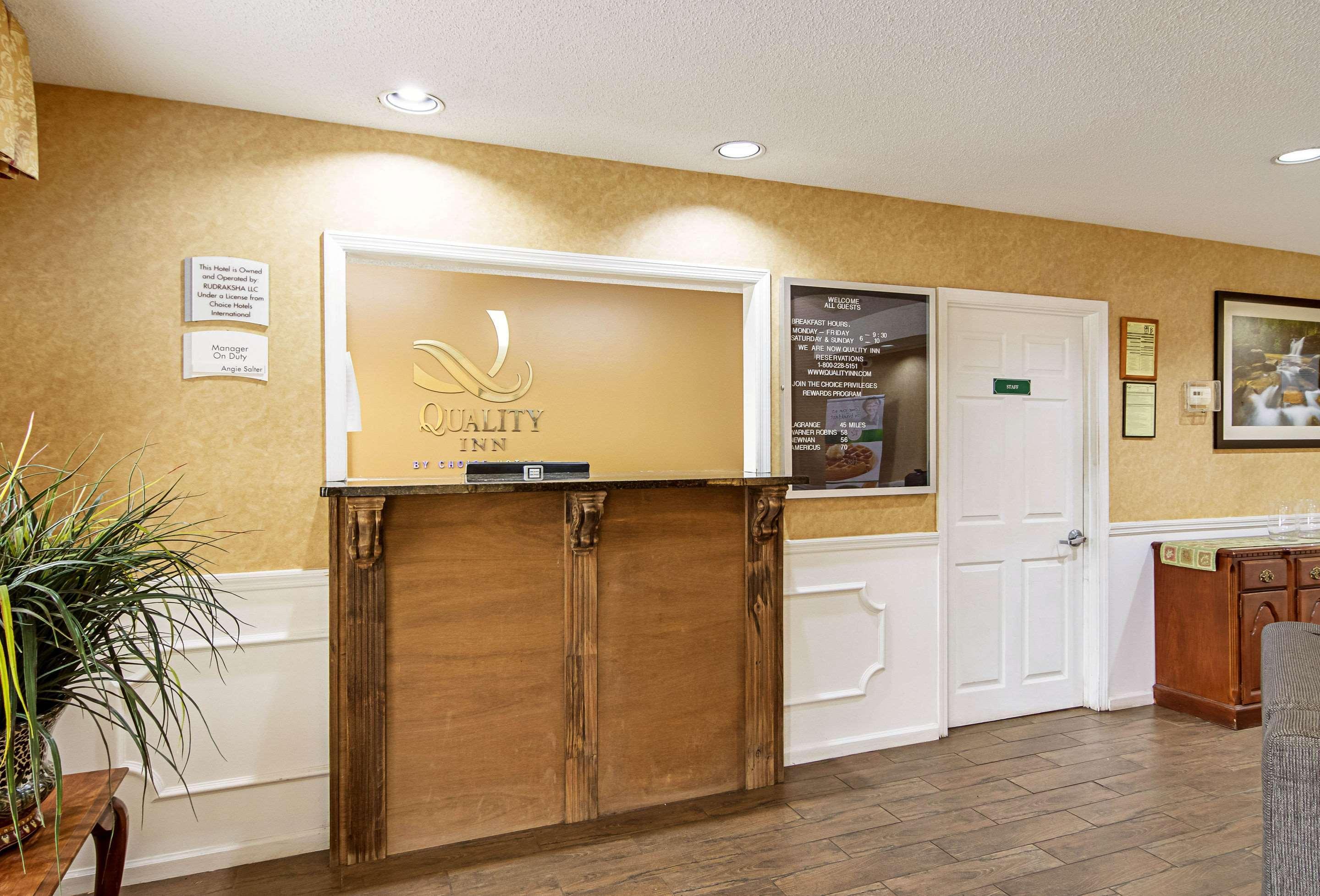 Quality Inn Thomaston Экстерьер фото