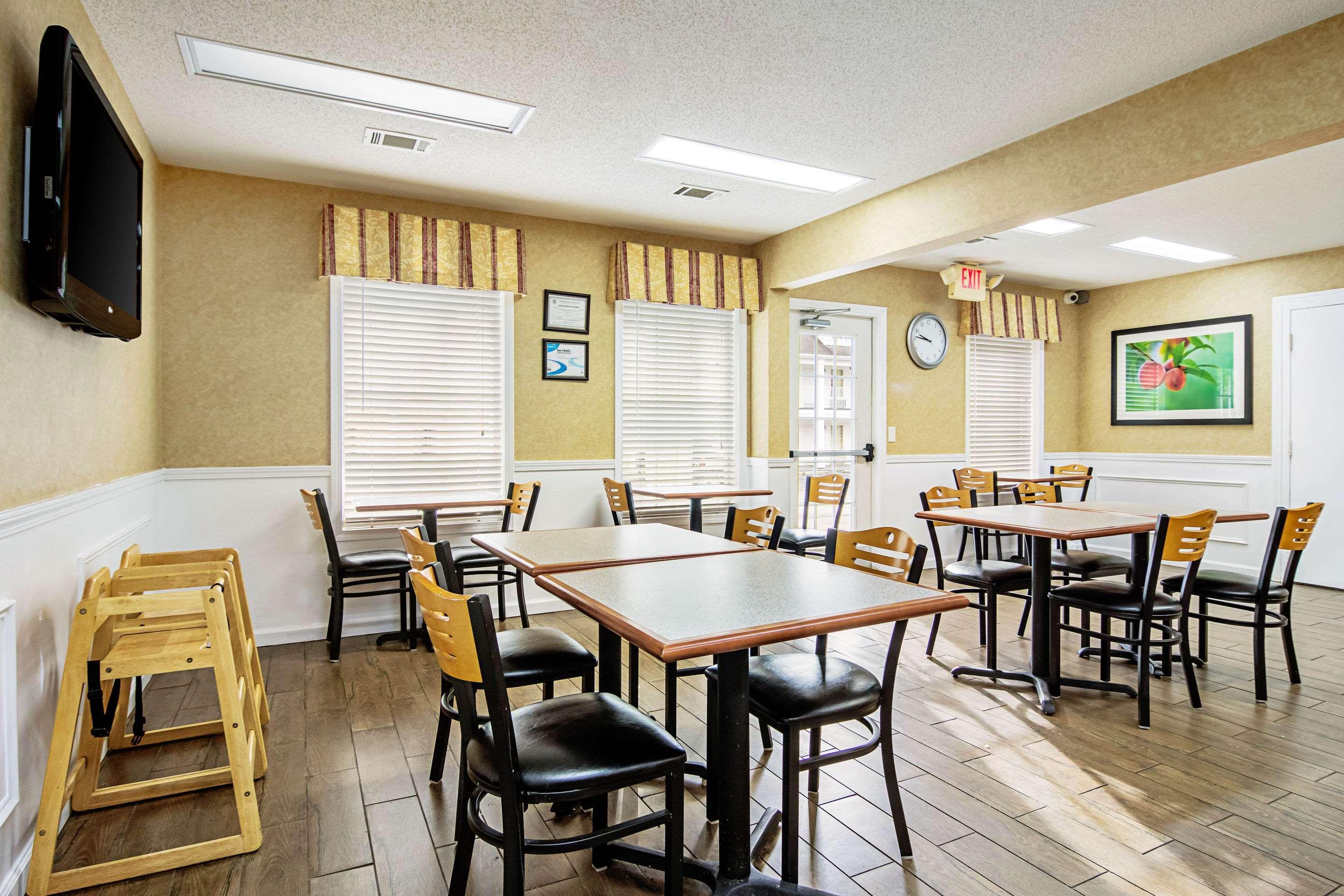 Quality Inn Thomaston Экстерьер фото